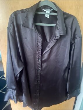 H&M Black Satin-Look Button-Up Blouse